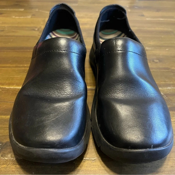 Dansko Enya Black Clogs Slip-On Slip Resistant - Picture 8 of 12